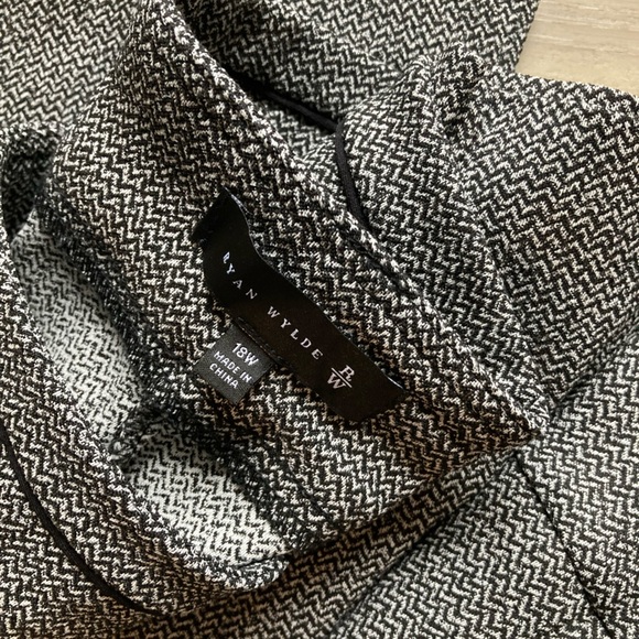 Work Pants Bundle - Picture 4 of 5